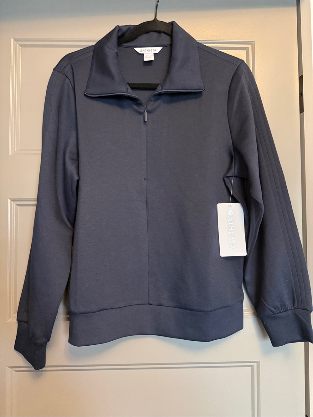 Athleta Allure Navy 1/4 Zip Women’s Pullover Sweatshirt